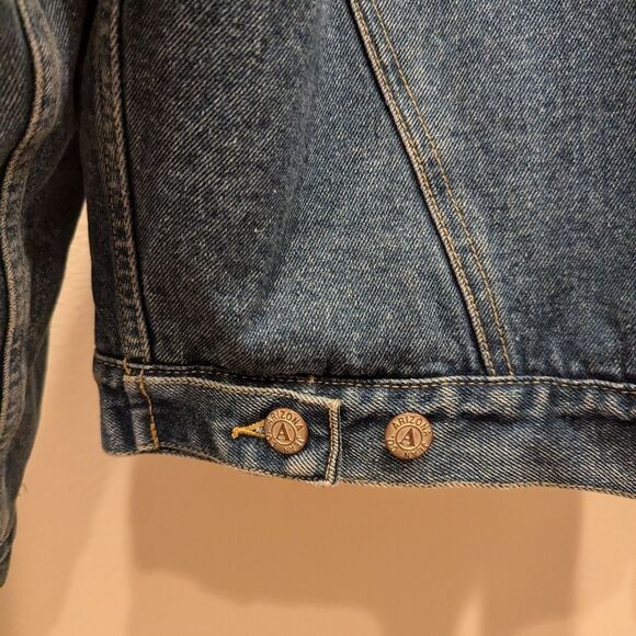 Vintage Arizona faux Sherpa lined denim jacket - Picture 10 of 10